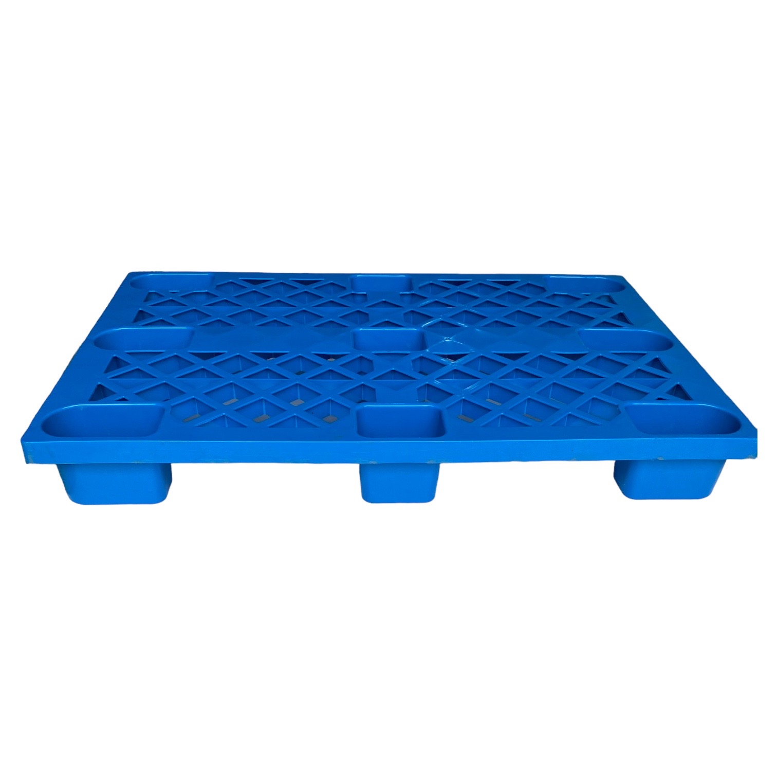 pallet nhựa chân cốc